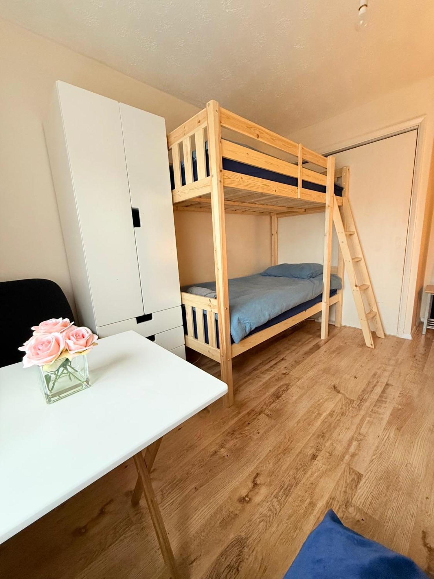 Upton Park - House Apartment London Ngoại thất bức ảnh